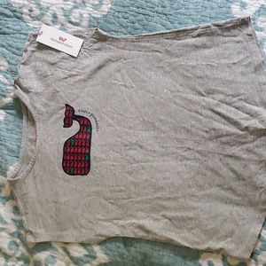 Vineyard Vines t shirt